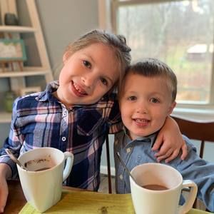 Meet your Posher, Kelly